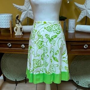 Women’s Vibrant Floral Green &  White 100% Cotton A line Midi Skirt Sz 11 USA